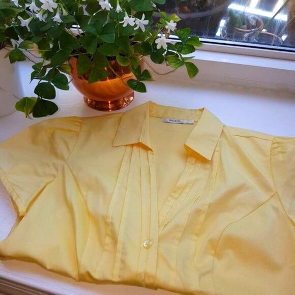 RICKI'S Ladies Lemon Capped Sleeve Blouse Button-Up V-Neck Size  4 NEW - Picture 6 of 10